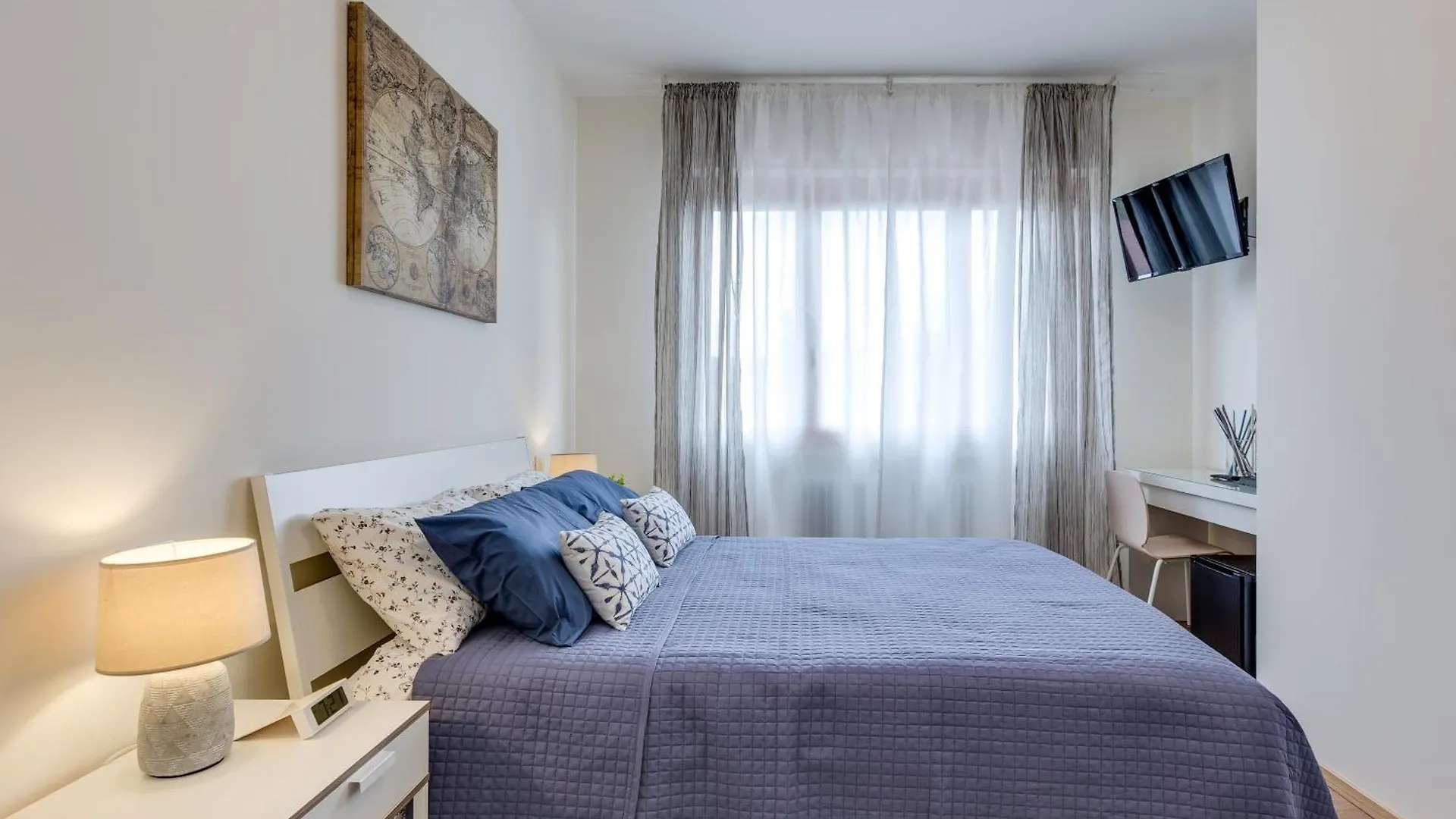 Rooms Vidar Train Station Venedik